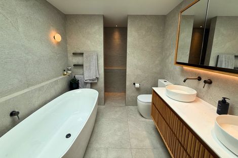 Photo of property in 2 Moonstone Street, Albert Town, Wanaka, 9305