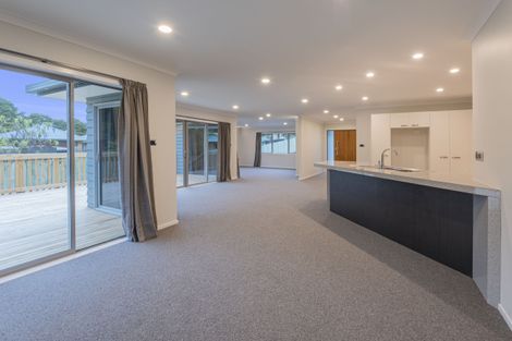 Photo of property in 17 Daviot Place, Te Kamo, Whangarei, 0112