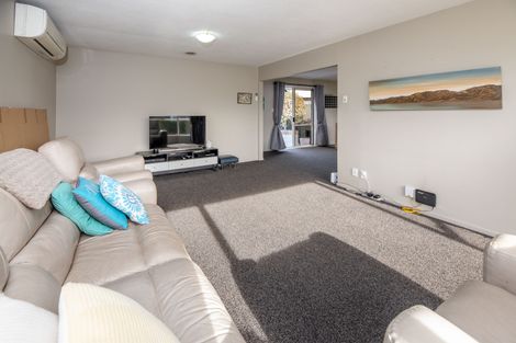 Photo of property in 3 Wendon Mews, Belfast, Christchurch, 8051