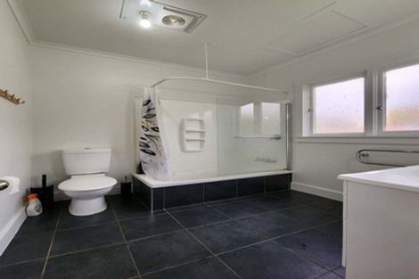 Photo of property in 114 Alcoba Street, Te Kamo, Kamo, 0112