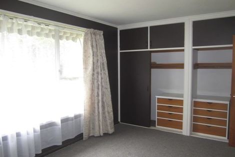 Photo of property in 220 Memorial Avenue, Burnside, Christchurch, 8053