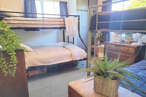 Photo of property in 13 Scotswood Street, Waikaia, 9778