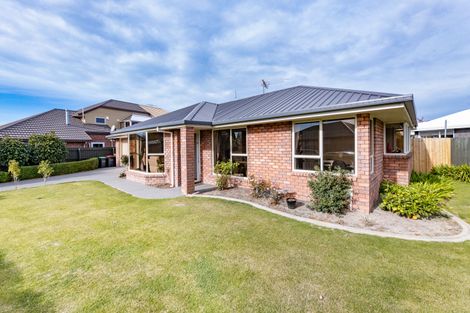 Photo of property in 3 Wendon Mews, Belfast, Christchurch, 8051