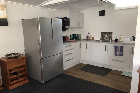 Photo of property in 1 Heatley Avenue, Hokowhitu, Palmerston North, 4410