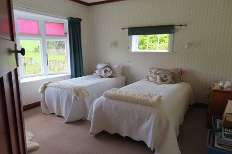 Photo of property in 709 Weber Road, Waitahora, Dannevirke, 4971