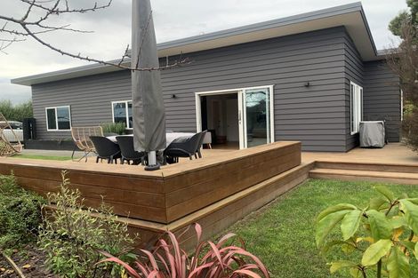 Photo of property in 16a Malcolm Street, Martinborough, 5711