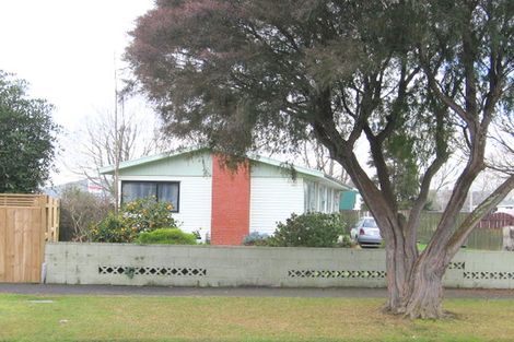 Photo of property in 24 Lugton Street, Nawton, Hamilton, 3200