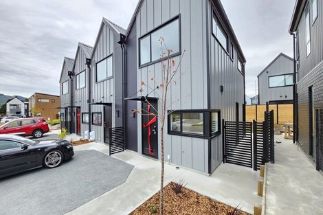 Photo of property in 7 Betty Boyes Street, Wallaceville, Upper Hutt, 5018