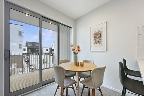 Photo of property in 79 Ngae Place, Mangere East, Auckland, 2024