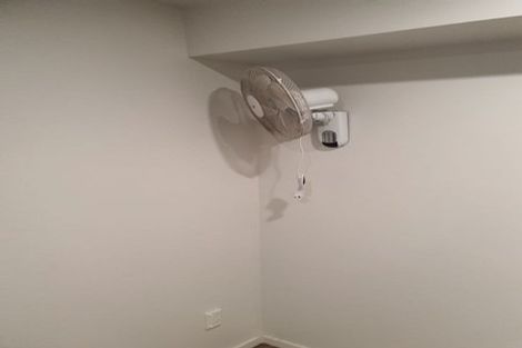 Photo of property in 18 Hydra Place, Glen Eden, Auckland, 0602