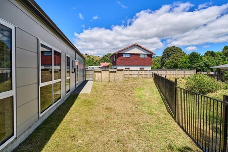 Photo of property in 5 Rotoiti Place, Paraparaumu, 5032
