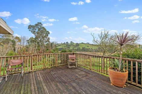 Photo of property in 1175 South Head Road, South Head, Helensville, 0874