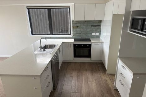 Photo of property in 21 Tireti Road, Titahi Bay, Porirua, 5022