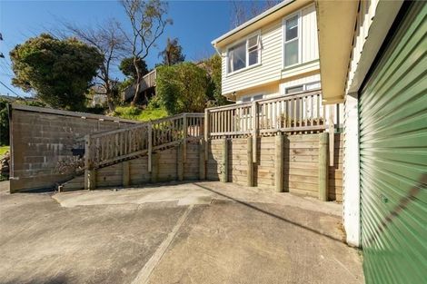 Photo of property in 14 Manor Drive, Stokes Valley, Lower Hutt, 5019