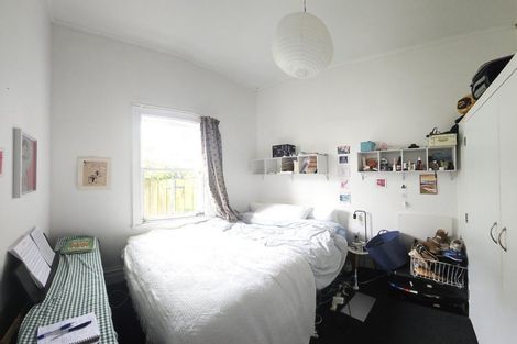 Photo of property in 9 Bidwill Street, Mount Cook, Wellington, 6021