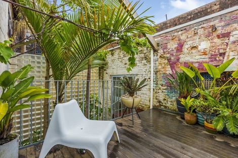 Photo of property in 2/47 Church Street, Devonport, Auckland, 0624