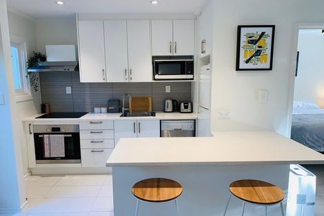 Photo of property in 6/5 Edgars Road, Westmere, Auckland, 1022