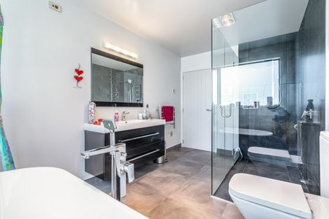 Photo of property in 136 Howden Street, Te Anau, 9600