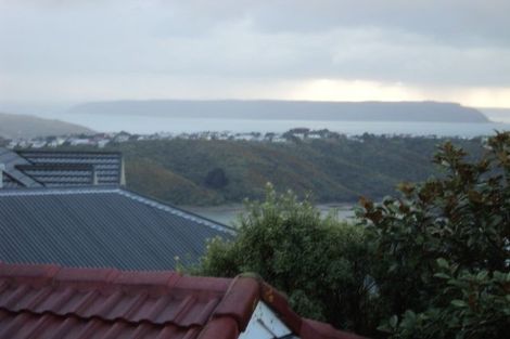 Photo of property in 7a Coventry Close, Ascot Park, Porirua, 5024