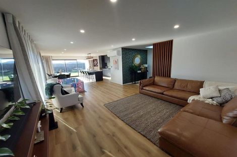 Photo of property in 328 Halswell Junction Road, Halswell, Christchurch, 8025