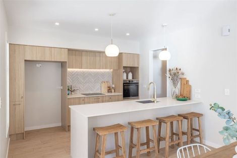 Photo of property in 237 Wairakei Road, Bryndwr, Christchurch, 8053