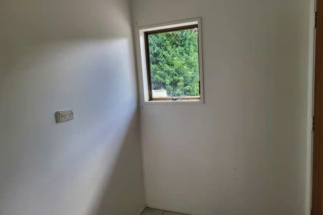 Photo of property in 81 College Road, Northcote, Auckland, 0627