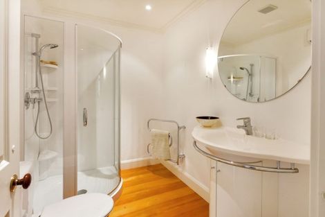 Photo of property in 35 Clifton Road, Hauraki, Auckland, 0622