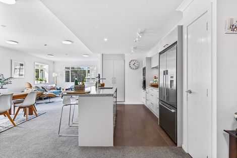 Photo of property in 90 Eaves Bush Parade, Orewa, 0931