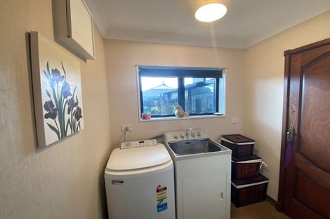 Photo of property in 39 Cordelia Street, Stratford, 4332