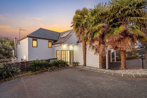Photo of property in 32a John Rymer Place, Kohimarama, Auckland, 1071