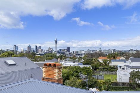 Photo of property in 35 St Marys Road, Saint Marys Bay, Auckland, 1011