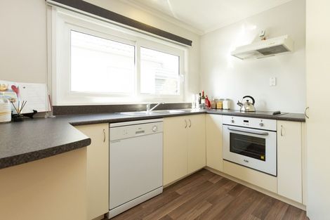 Photo of property in 1/672 Whangaparaoa Road, Stanmore Bay, Whangaparaoa, 0932