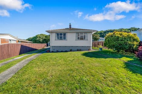Photo of property in 32 Rangituhi Crescent, Takapuwahia, Porirua, 5022