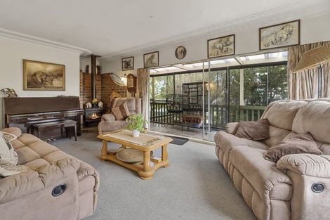 Photo of property in 2/5 Kerswill Place, Pakuranga, Auckland, 2010