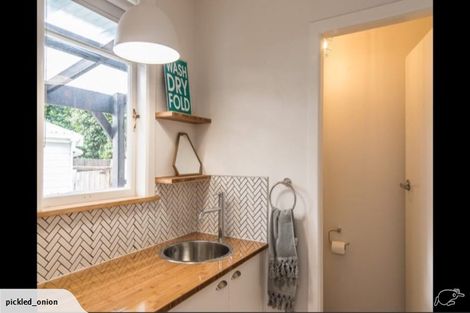 Photo of property in 6 Riwai Street, Paraparaumu, 5032