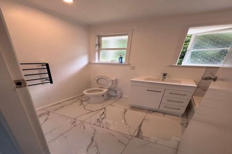 Photo of property in 9 Gribble Grove, Stokes Valley, Lower Hutt, 5019