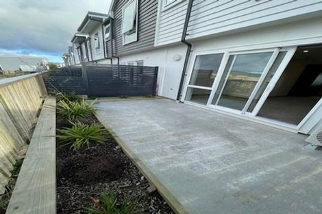 Photo of property in 6/30 Adventure Drive, Whitby, Porirua, 5024