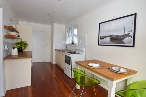 Photo of property in 255 High Street North, Carterton, 5713