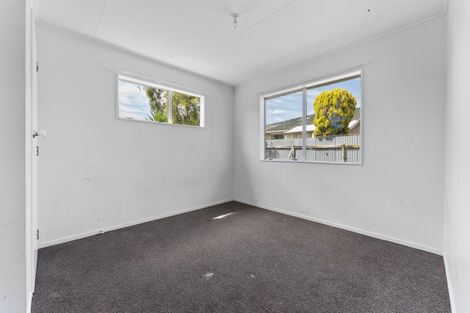 Photo of property in 30a Rimu Street, Levin, 5510