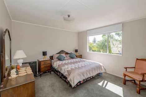 Photo of property in 36 Freyberg Crescent, Waikanae Beach, Waikanae, 5036