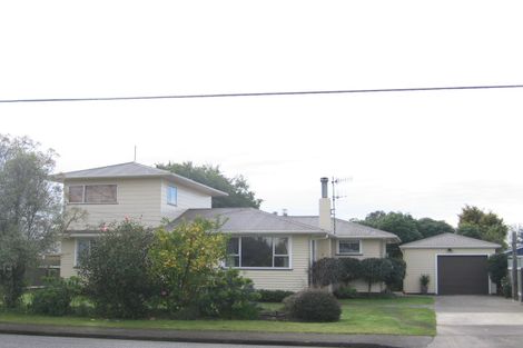 Photo of property in 106 Warwick Road, Mayfair, Hastings, 4122