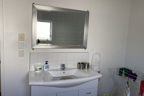 Photo of property in 16 Kakapo Place, Papatoetoe, Auckland, 2025