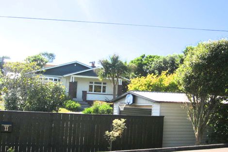 Photo of property in 33 Ngatoto Street, Khandallah, Wellington, 6035