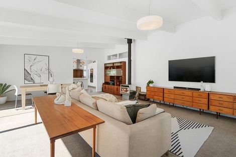 Photo of property in 1 Grey Street, Martinborough, 5711