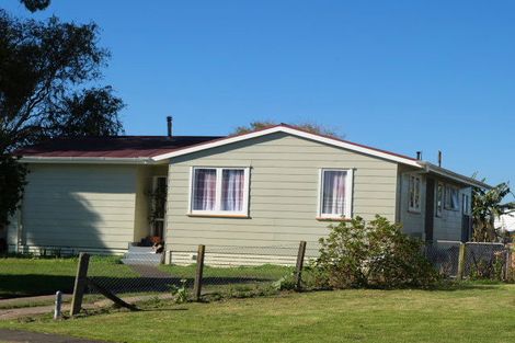 Photo of property in 13 Courtenay Crescent, Mangere East, Auckland, 2024