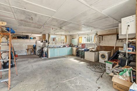 Photo of property in 31 Manuka Street, Castlecliff, Whanganui, 4501