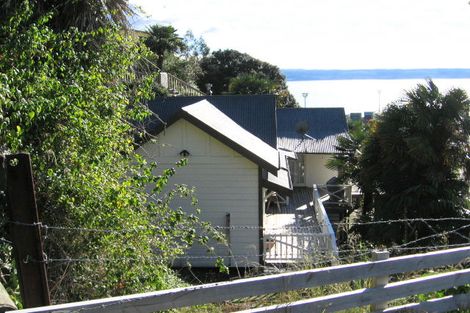 Photo of property in 3 Karaka Road, Bluff Hill, Napier, 4110
