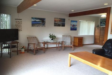 Photo of property in 2/40a Woodglen Road, Glen Eden, Auckland, 0602