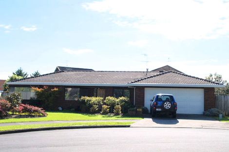 Photo of property in 8 Mt Blanc Place, Northpark, Auckland, 2013