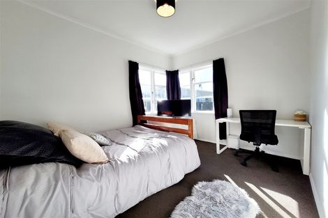 Photo of property in 11 Seddon Street, Naenae, Lower Hutt, 5011